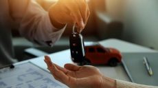 Skup samochodów – jak sprzedać auto szybko, legalnie i bez stresu?